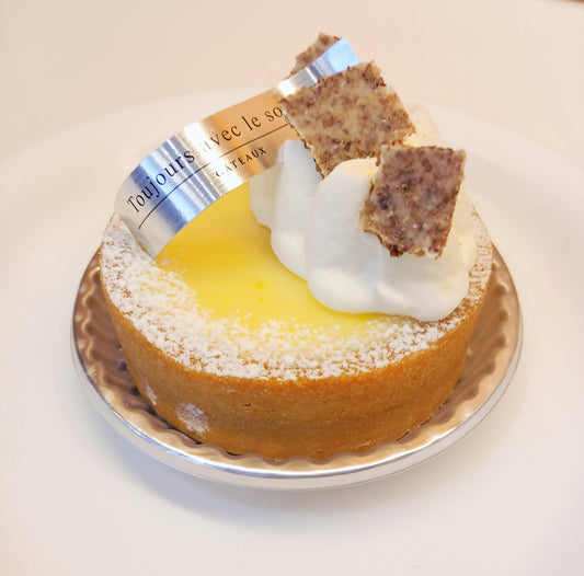 季節限定ケーキのご紹介「とうもろこしのタルト」