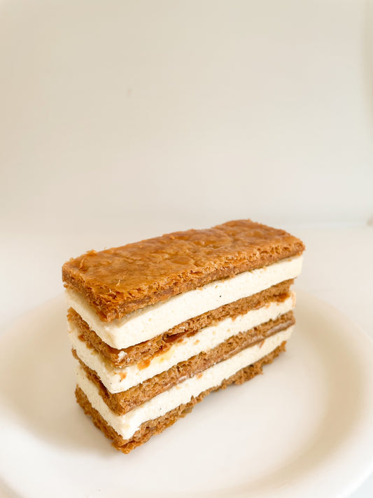 季節限定ケーキのご紹介「ミルフィーユ」